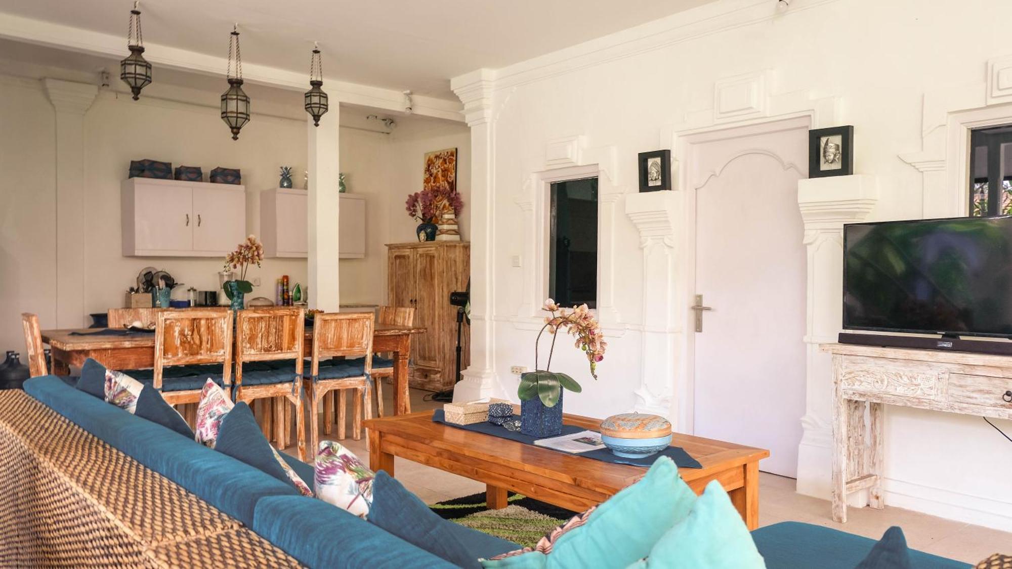 Villa Alam Biru Gardenia Семиньяк Экстерьер фото