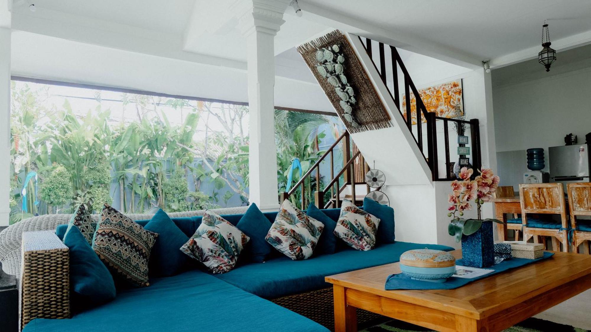 Villa Alam Biru Gardenia Семиньяк Экстерьер фото