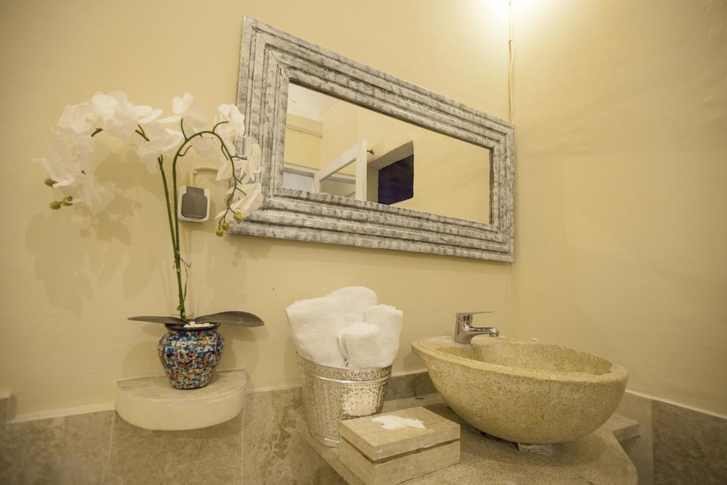 Villa Alam Biru Gardenia Семиньяк Экстерьер фото
