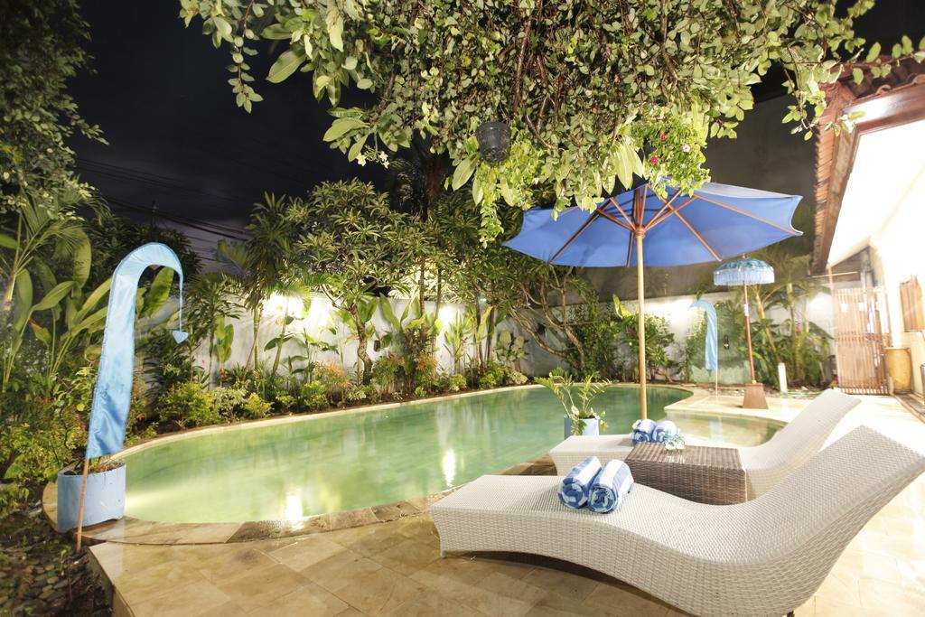 Villa Alam Biru Gardenia Семиньяк Экстерьер фото