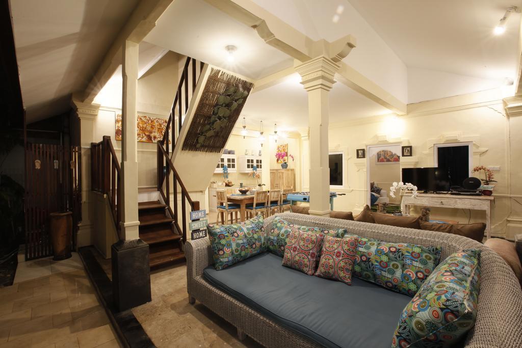 Villa Alam Biru Gardenia Семиньяк Экстерьер фото
