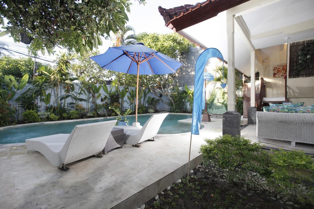 Villa Alam Biru Gardenia Семиньяк Экстерьер фото