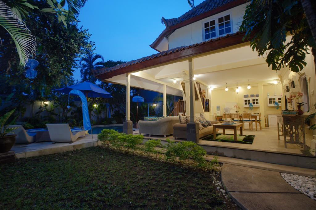 Villa Alam Biru Gardenia Семиньяк Экстерьер фото